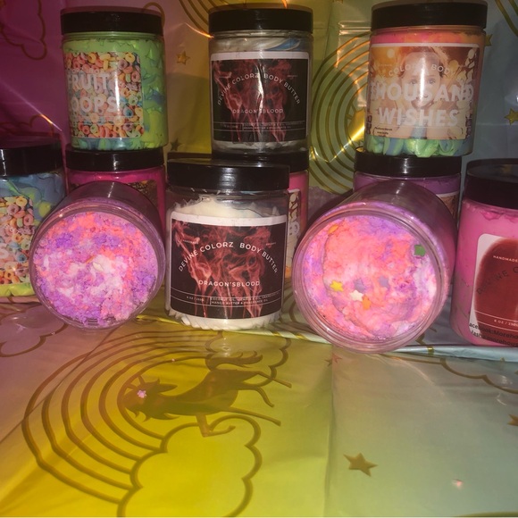 BODY BUTTER AND BODY SCRUBS - Picture 2 of 11